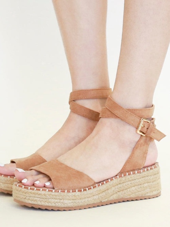 BEAST FASHION Shoes - BEAST Fashion Tan Faux Suede Espadrille Platform Sandals – Women’s 8.5 Flatforms